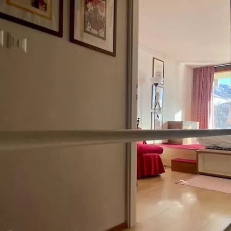 Miti's House 塞斯特雷